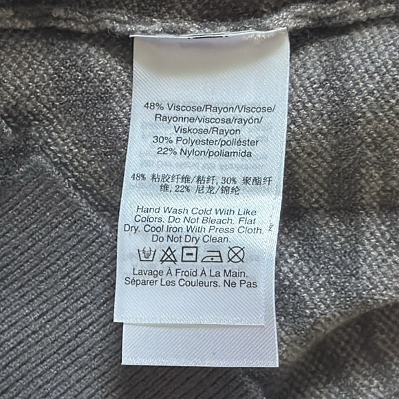 DKNY SWEATER - Picture 4 of 5